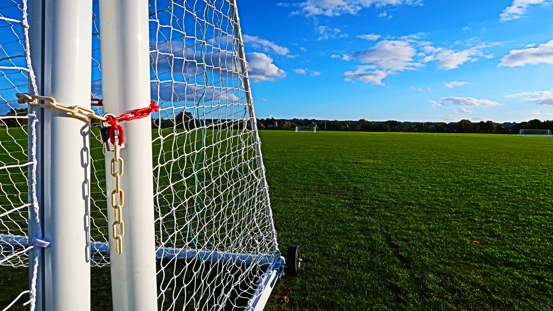 Henwick Worthy Sportsground - Youth Football Pitch - 80*50 with 16*7 Goals