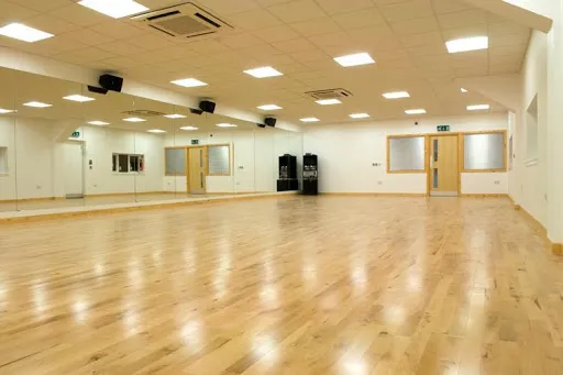 Dance Studio Dance Studio